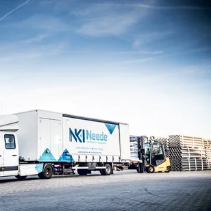 Ritplan en LMS als basis voor eigen transport bij NKI Neede